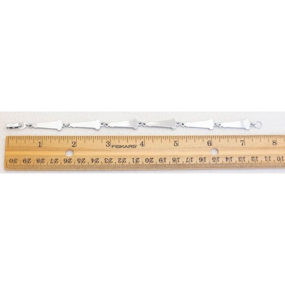 7 1/2 inch, Vintage Blue Triangles Silver Tone Bracelet - AB2 - Picture 3 of 3